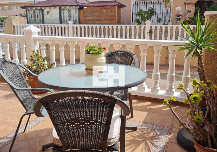 Revente - villa - Orihuela Costa - Costa Blanca
