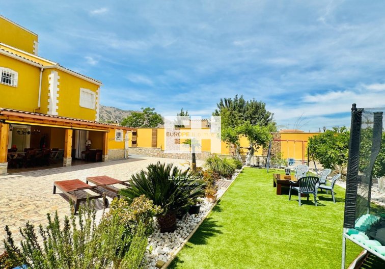Segunda mano - villa - Orihuela - Urb. Montepinar