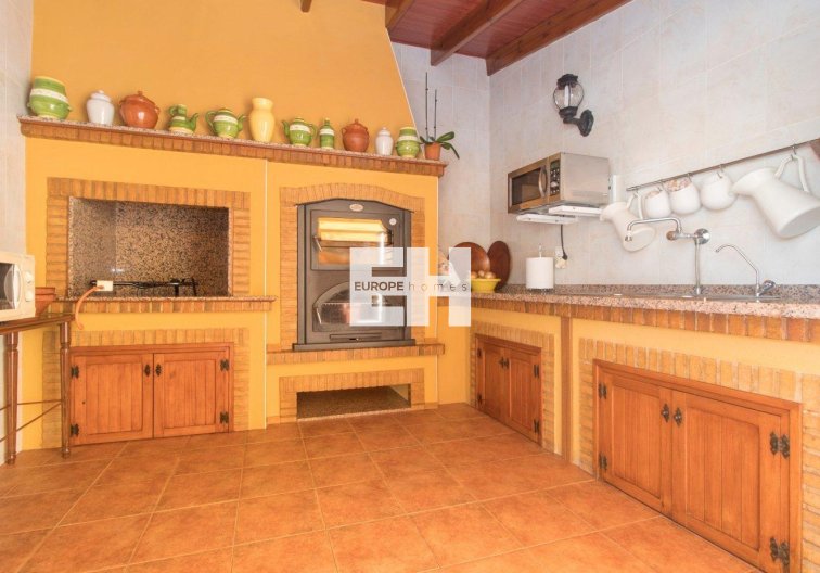Segunda mano - villa - Orihuela - Urb. Montepinar