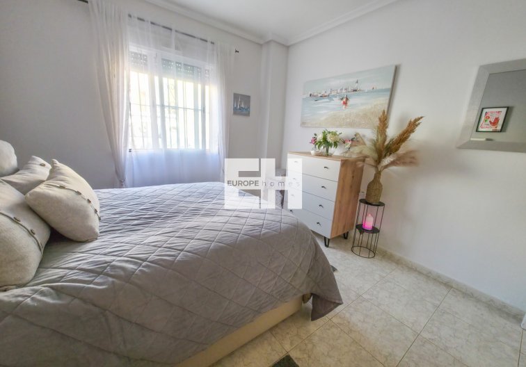 Wiederverkauf - villa - Villamartin - Costa Blanca