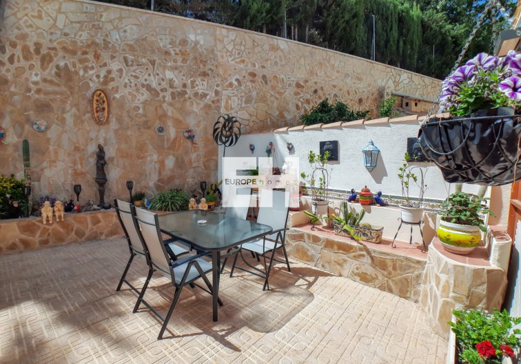 Wiederverkauf - villa - Villamartin - Costa Blanca