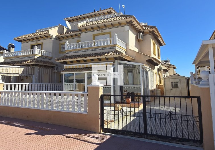 Resale - town house - Orihuela Costa - Costa Blanca