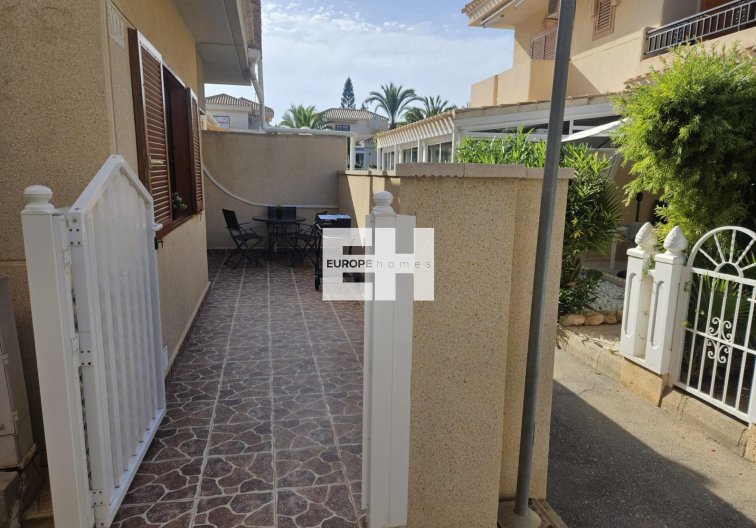 Segunda mano - Apartamento  - Orihuela Costa - La Zenia