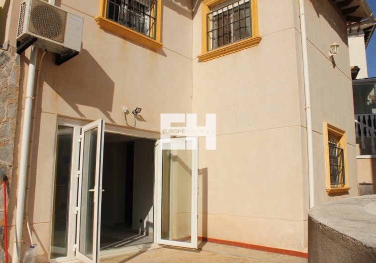 Wiederverkauf - villa - La Zenia - Costa Blanca