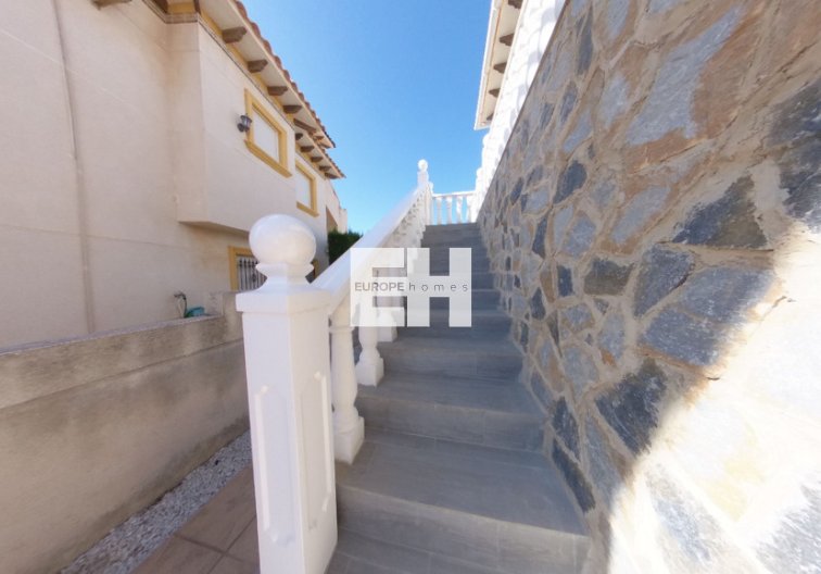 Wiederverkauf - villa - La Zenia - Costa Blanca