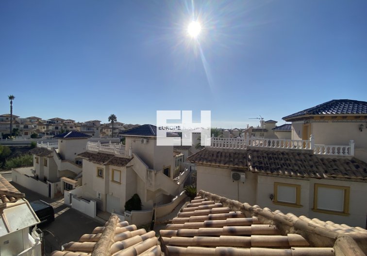 Wiederverkauf - villa - La Zenia - Costa Blanca