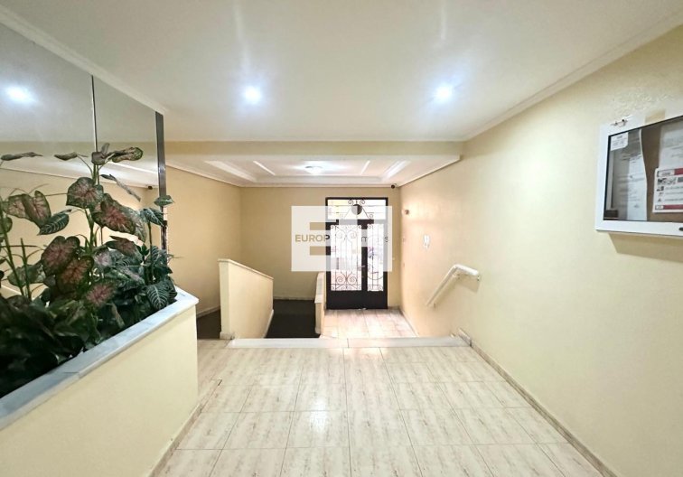Wiederverkauf - Wohnung - Torrevieja - Acequion