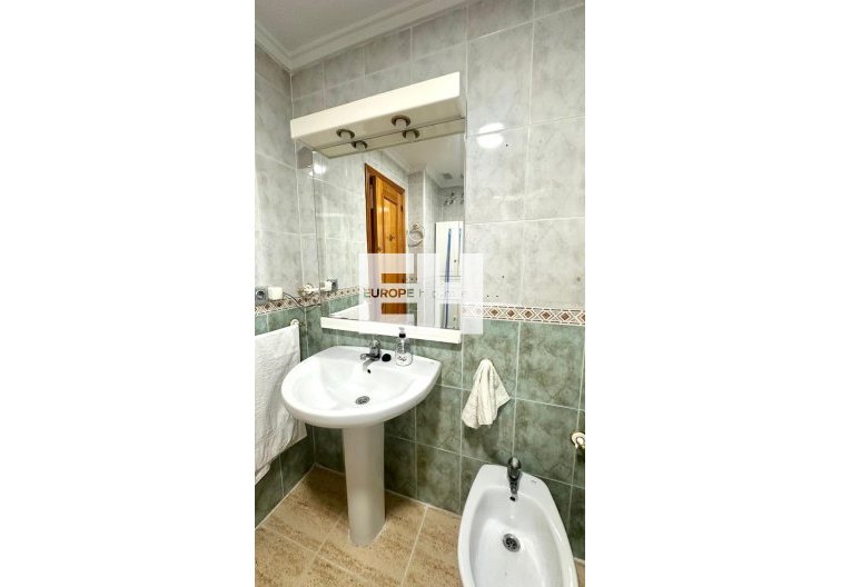 Wiederverkauf - Wohnung - Torrevieja - Acequion
