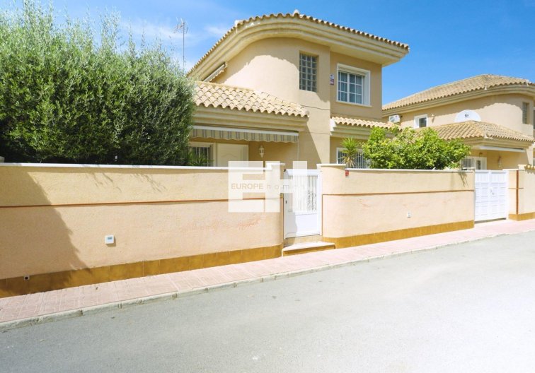 Revente - villa - Torrevieja - Los Balcones - Los Altos Del Edén