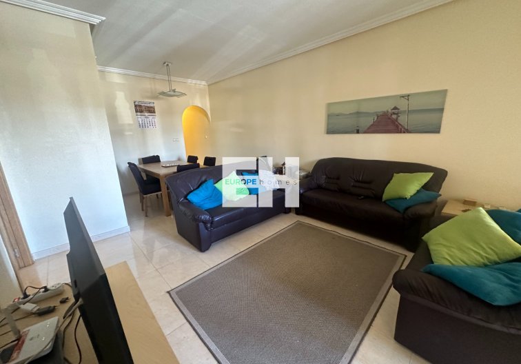 Segunda mano - Apartamento  - Jacarilla - Inland