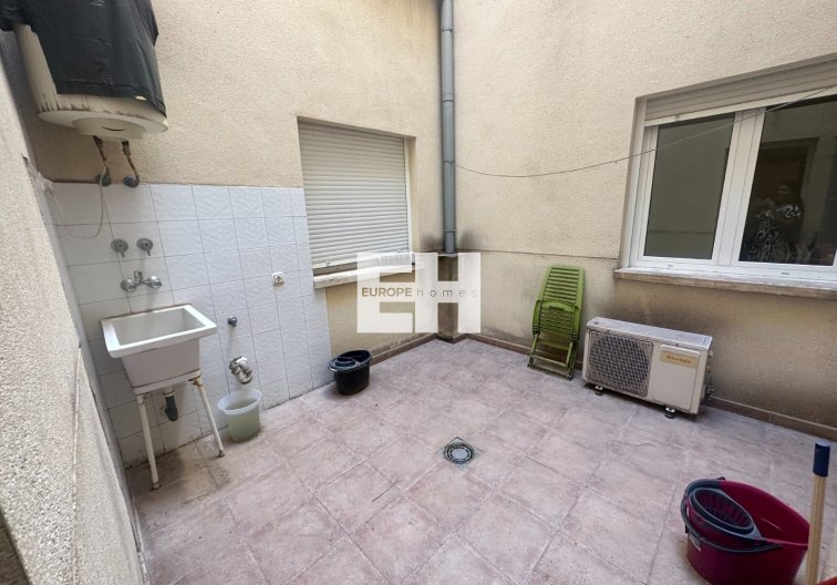 Segunda mano - Apartamento  - Jacarilla - Inland