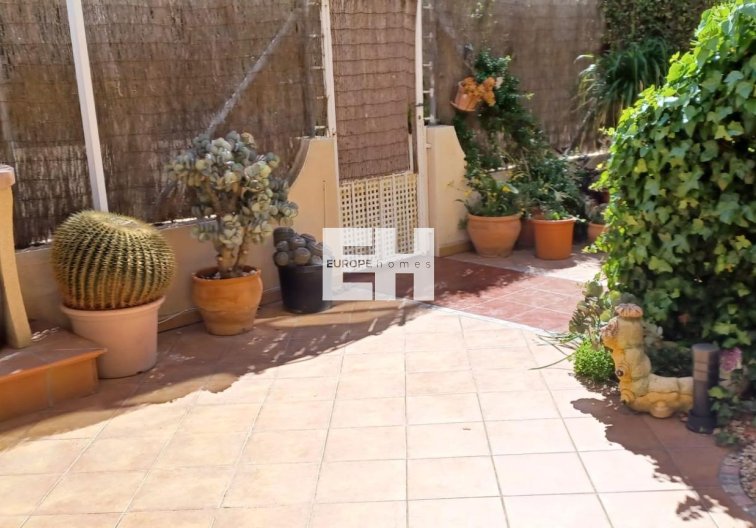 Resale - town house - Orihuela Costa - La Chismosa