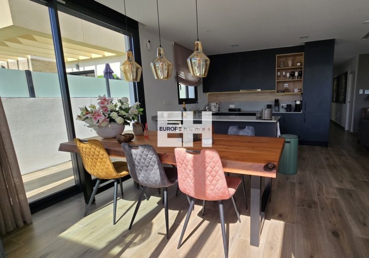 Wiederverkauf - villa - Los Montesinos - Costa Blanca