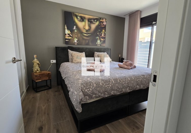 Wiederverkauf - villa - Los Montesinos - Costa Blanca