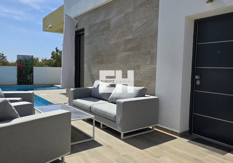 Wiederverkauf - villa - Los Montesinos - Costa Blanca