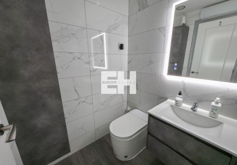 Herverkoop - Appartement - Vistabella Golf Entre Naranjos - Inland