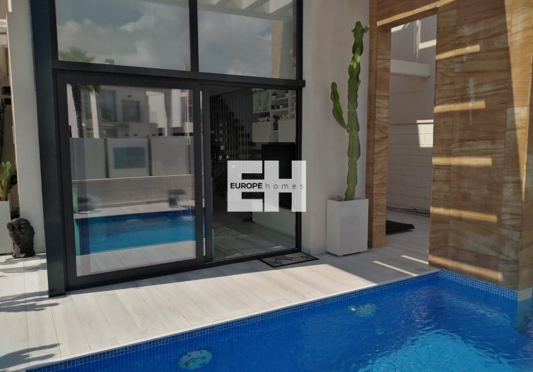 Revente - villa - Orihuela Costa - Costa Blanca