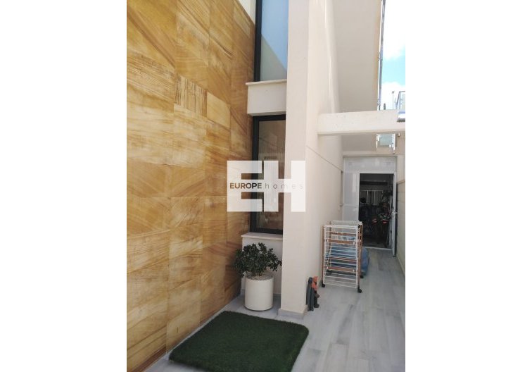 Revente - villa - Orihuela Costa - Costa Blanca