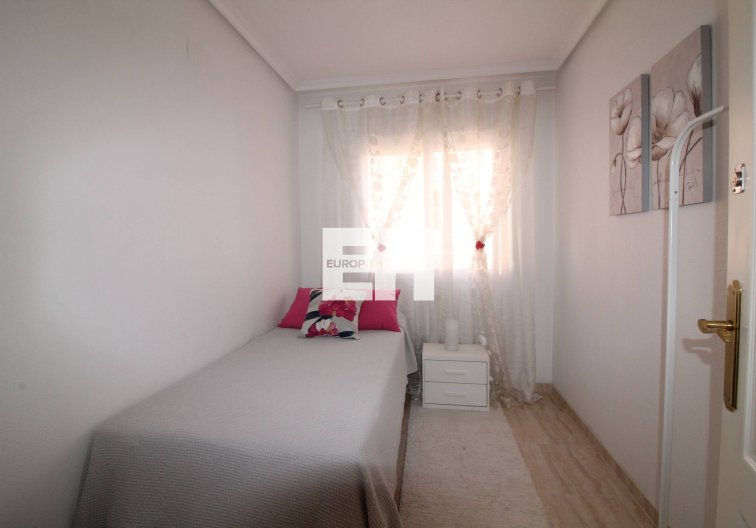 Wiederverkauf - Wohnung - Torrevieja - Centro