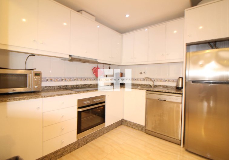 Wiederverkauf - Wohnung - Torrevieja - Centro