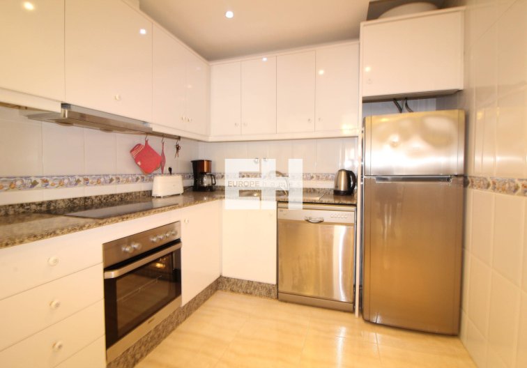 Wiederverkauf - Wohnung - Torrevieja - Centro