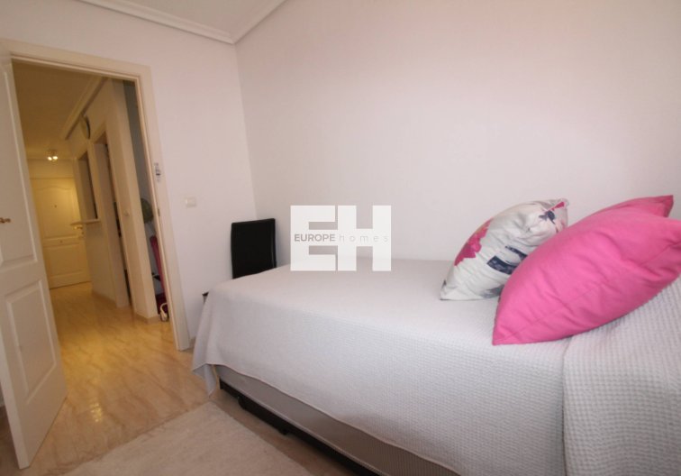 Wiederverkauf - Wohnung - Torrevieja - Centro