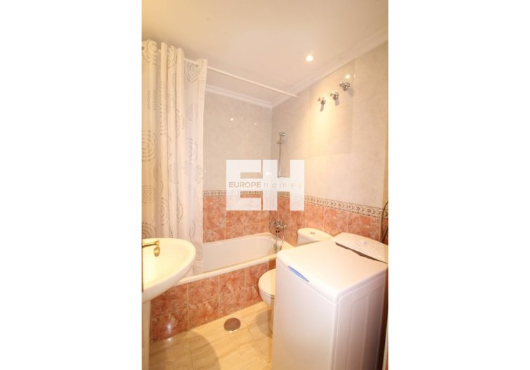 Wiederverkauf - Wohnung - Torrevieja - Centro