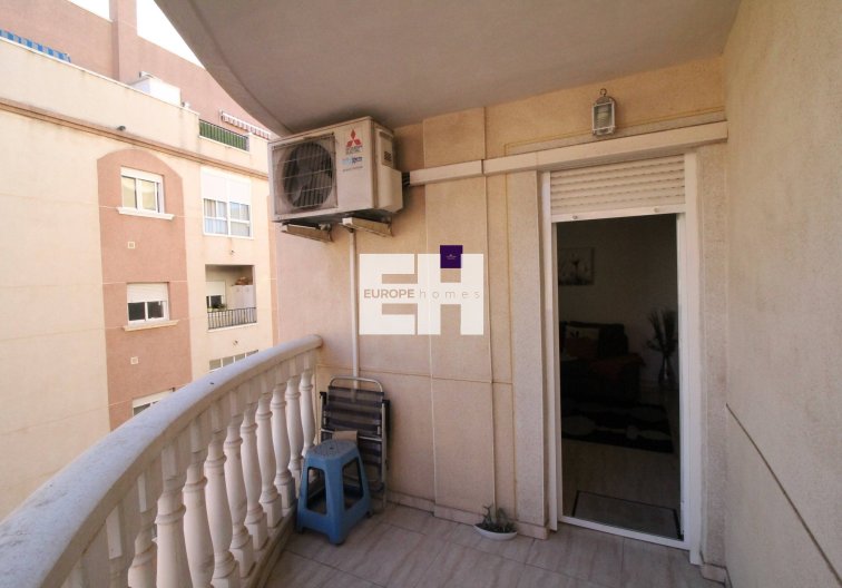 Wiederverkauf - Wohnung - Torrevieja - Centro
