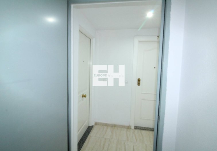Wiederverkauf - Wohnung - Torrevieja - Centro