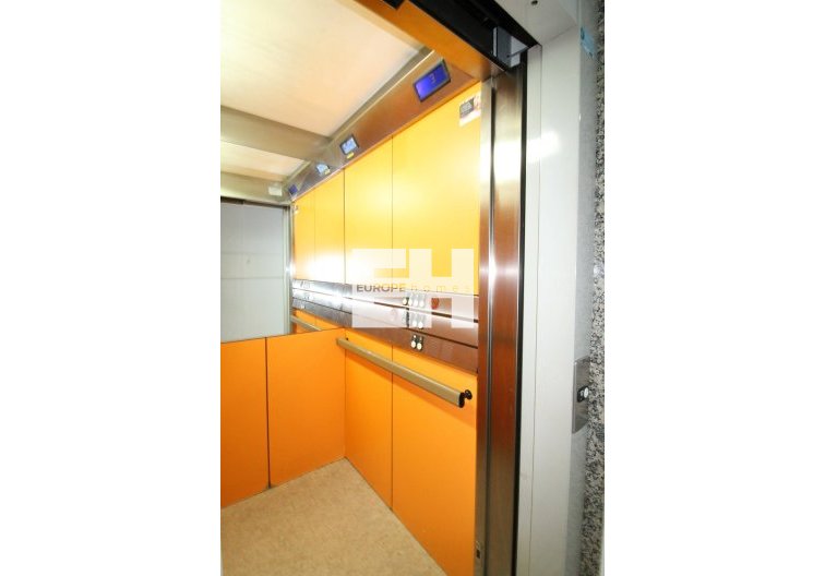 Wiederverkauf - Wohnung - Torrevieja - Centro