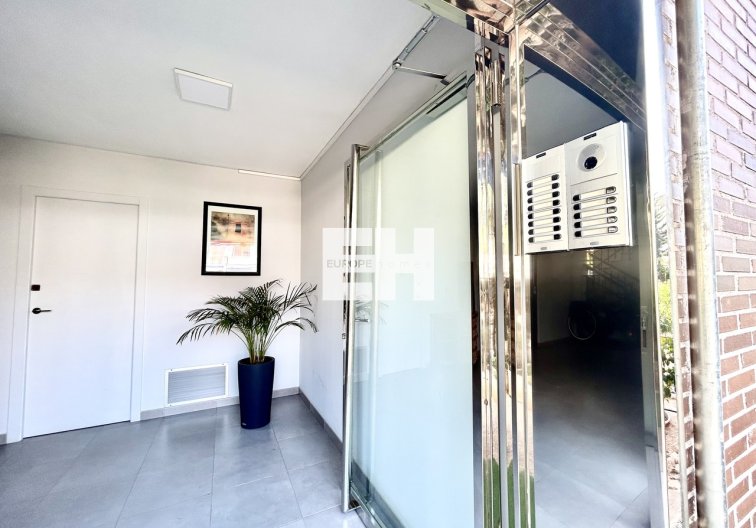 Resale - Apartment - La Zenia - Costa Blanca