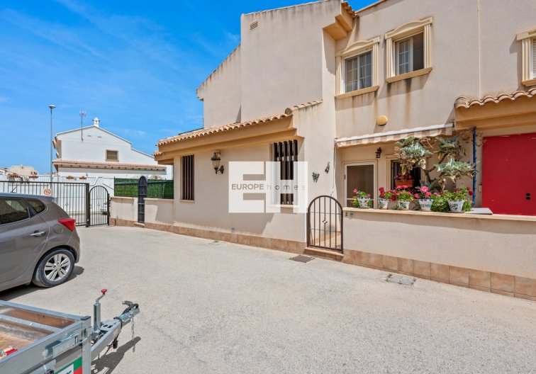 Resale - town house - San Miguel de Salinas - Inland
