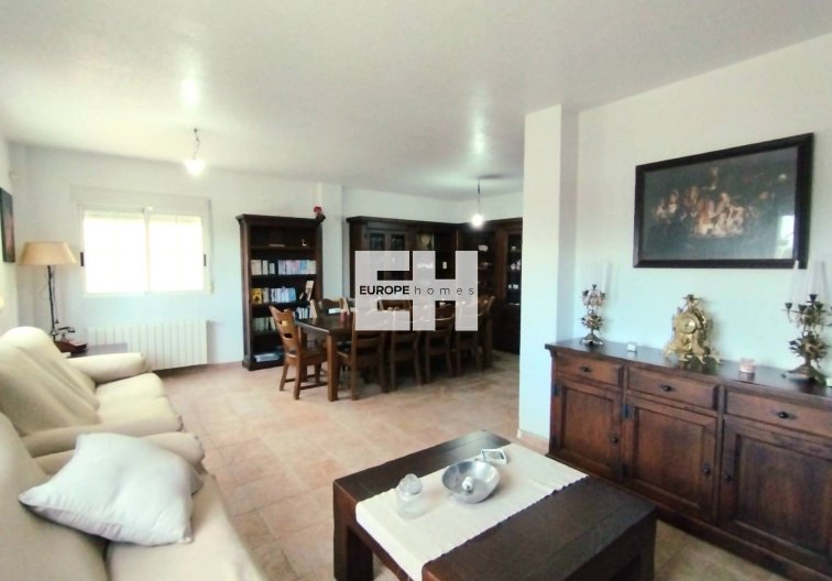 Wiederverkauf - villa - Torrevieja - La Siesta - El Salado - Torreta
