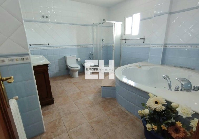 Wiederverkauf - villa - Torrevieja - La Siesta - El Salado - Torreta