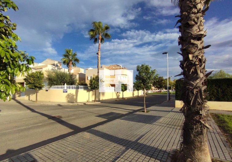 Wiederverkauf - villa - Torrevieja - La Siesta - El Salado - Torreta
