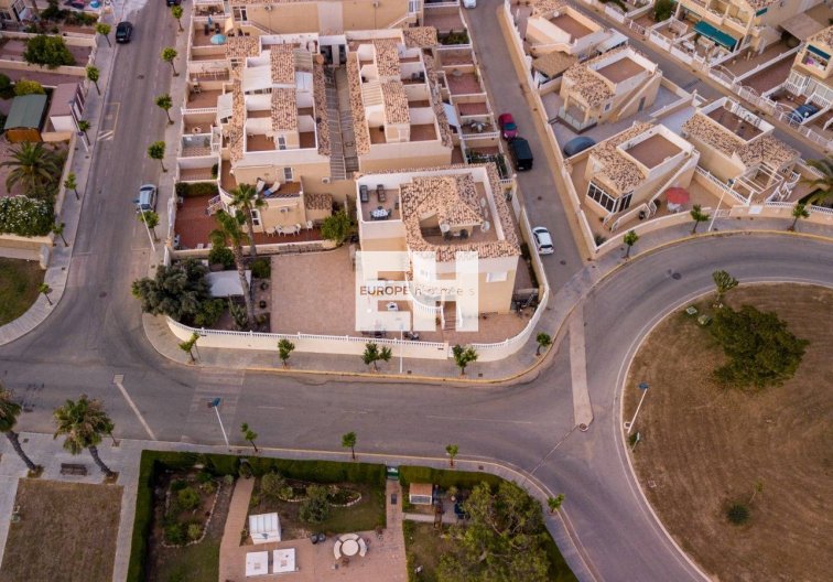 Wiederverkauf - villa - Torrevieja - La Siesta - El Salado - Torreta