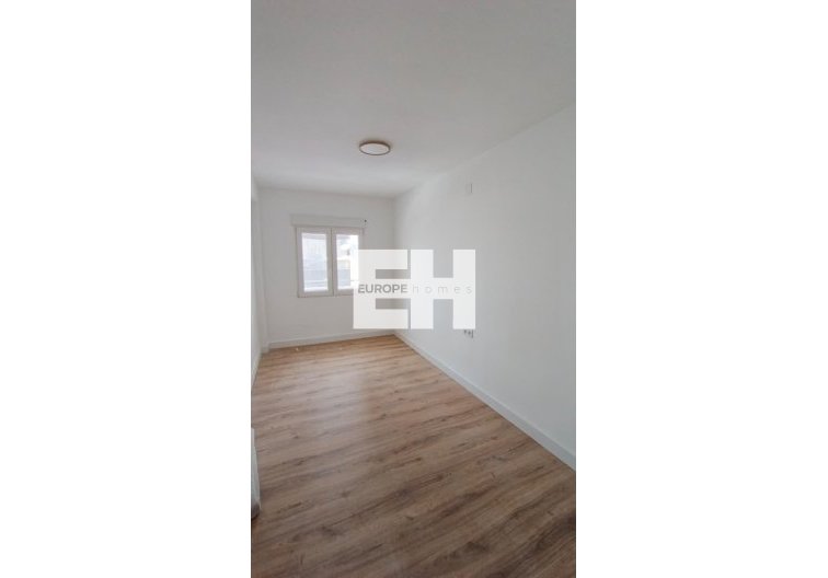 Wiederverkauf - Wohnung - Torrevieja - Centro