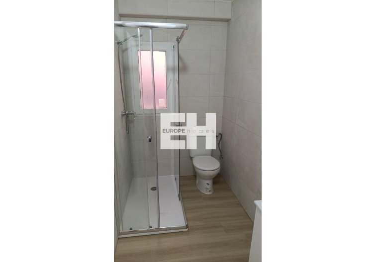 Wiederverkauf - Wohnung - Torrevieja - Centro