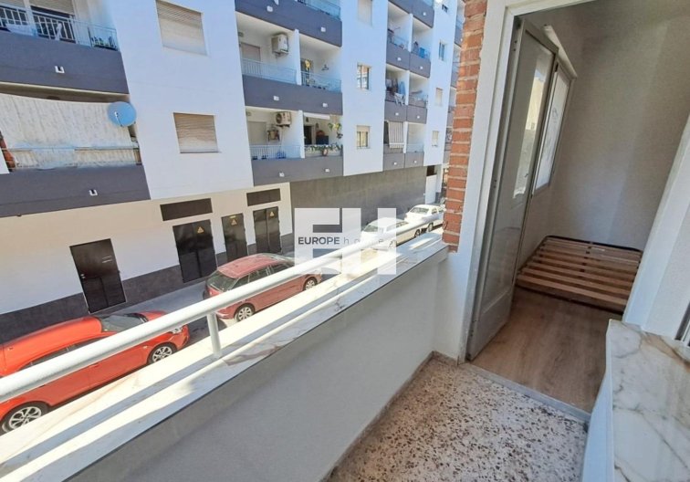 Wiederverkauf - Wohnung - Torrevieja - Centro