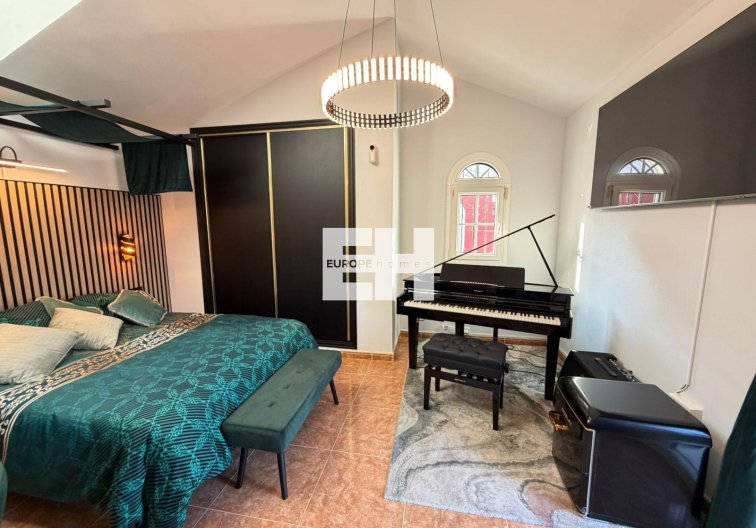 Herverkoop - Semi Detached - Orihuela Costa - Villamartín