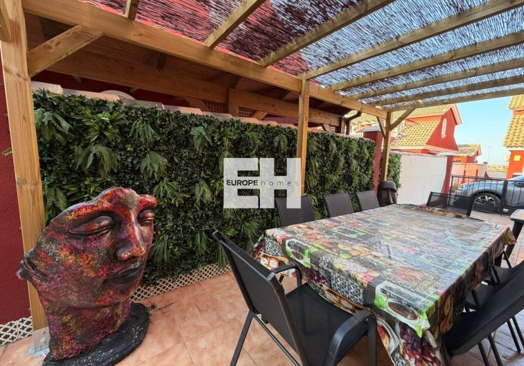 Herverkoop - Semi Detached - Orihuela Costa - Villamartín