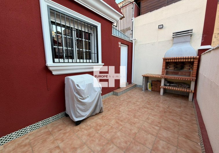 Herverkoop - Semi Detached - Orihuela Costa - Villamartín