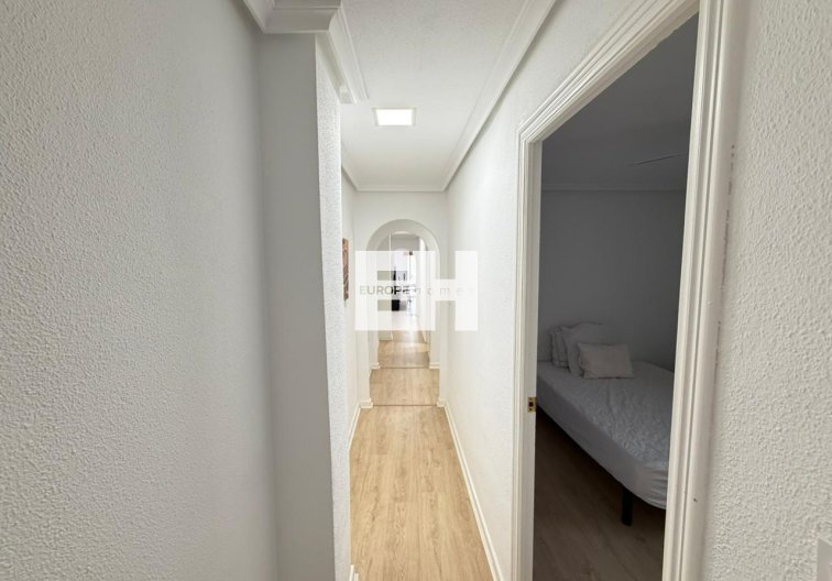Resale - Apartment - Torrevieja - Playa del Cura