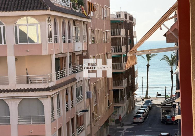 Resale - Apartment - Torrevieja - Playa del Cura