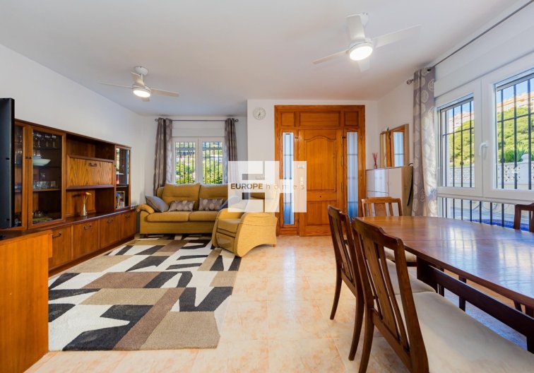 Herverkoop - Duplex - Dehesa de Campoamor - Costa Blanca