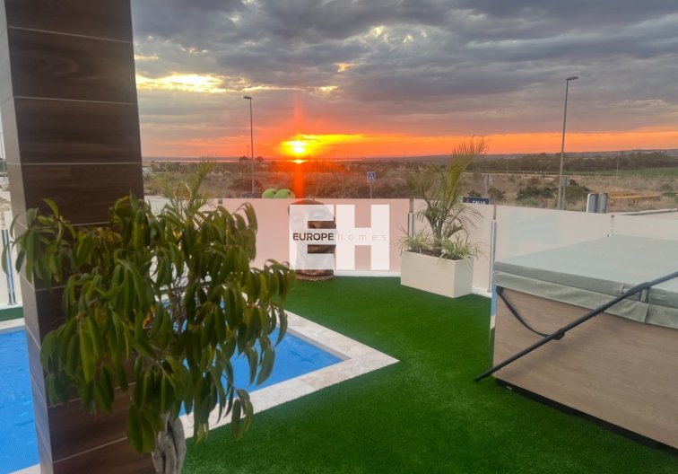 Wiederverkauf - villa - Los Montesinos - Costa Blanca