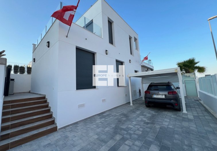 Wiederverkauf - villa - Los Montesinos - Costa Blanca