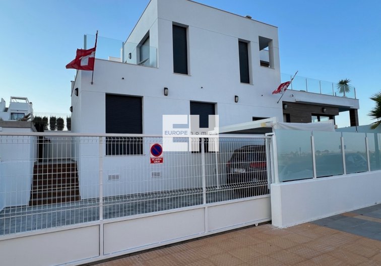 Wiederverkauf - villa - Los Montesinos - Costa Blanca