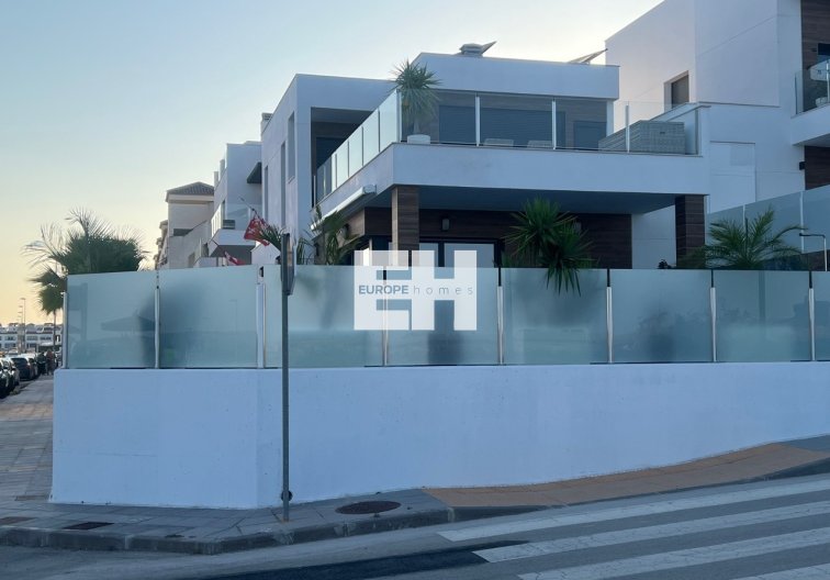 Wiederverkauf - villa - Los Montesinos - Costa Blanca