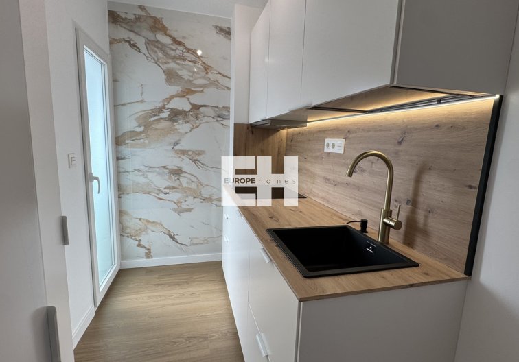 Herverkoop - Penthouse - Punta Prima - Costa Blanca